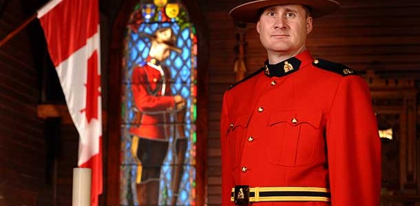 Honouring a Hero Honouring a Hero